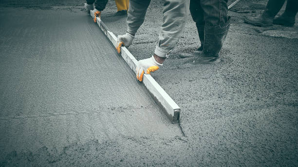 Best Local Concrete Companies  in Lumberton, MS